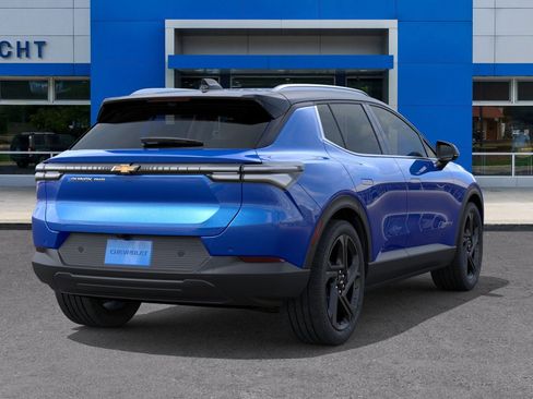 New 2026 Chevrolet Equinox EV LT image 28