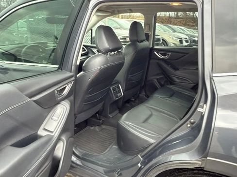 Used 2020 Subaru Forester Limited image 28