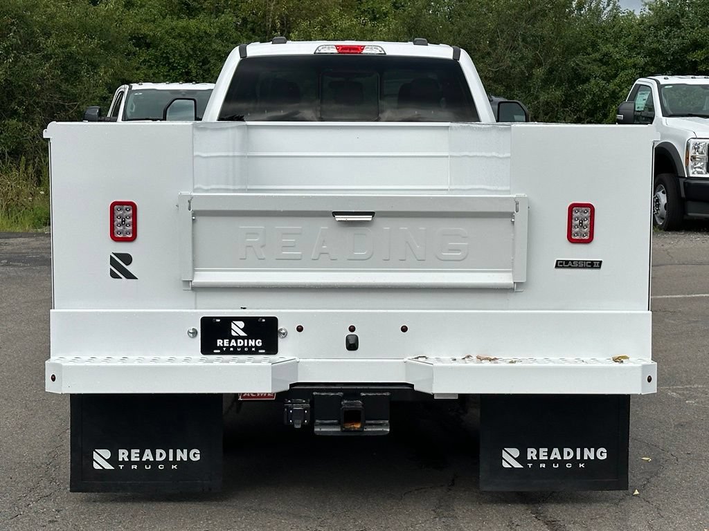 New 2026 Ford F550 4x4 Supercab Super Duty image 8