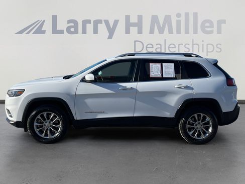 Used 2020 Jeep Cherokee Latitude Lux w/ Quick Order Package 26H Lux image 2