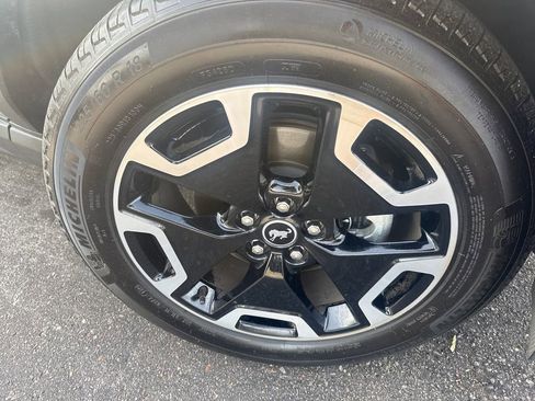 Used 2024 Ford Bronco Sport Outer Banks w/ Tech Package AWD/4WD image 39