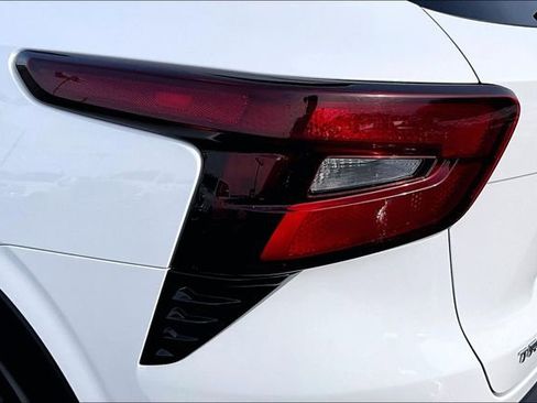 Used 2024 Chevrolet Trax LT image 22