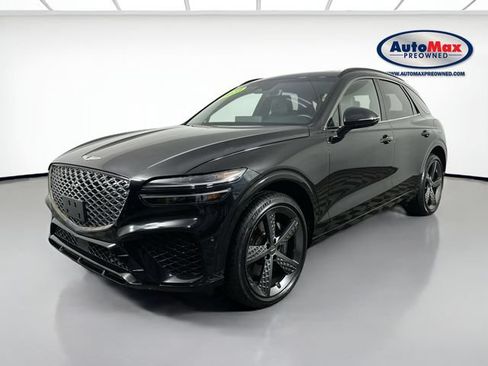 Used 2023 Genesis GV70 2.5T w/ Sport Prestige Package AWD/4WD image 5