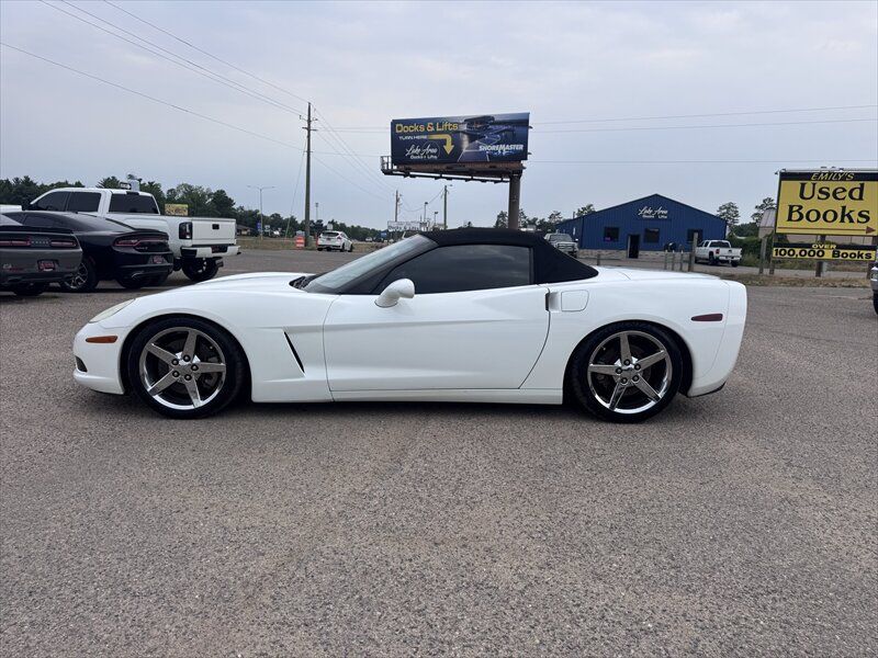 Used 2007 Chevrolet Corvette Convertible w/ Preferred Equipment Group RWD image 6