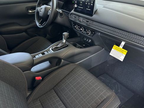 New 2026 Honda HR-V Sport image 17