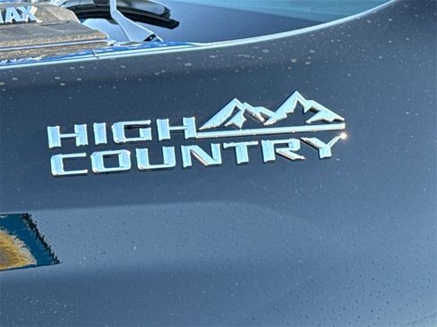 Certified 2025 Chevrolet Silverado 2500 High Country w/ Technology Package image 14