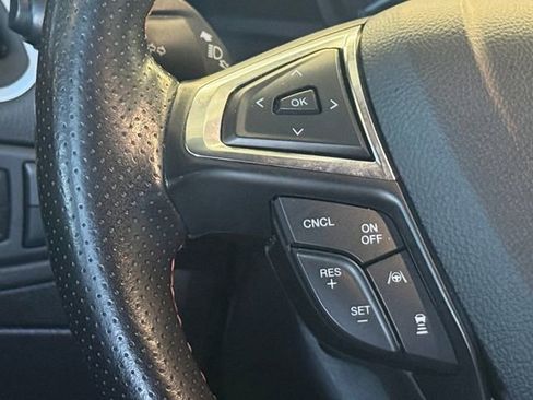 Used 2020 Ford Edge ST-Line image 11