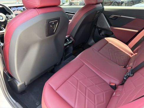 Certified 2025 BMW 530i w/ M Sport Package RWD image 10