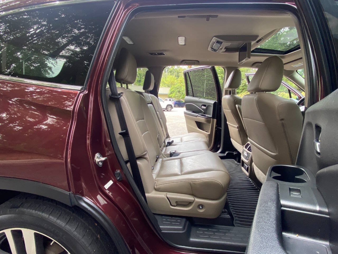 Used 2016 Honda Pilot Touring image 63