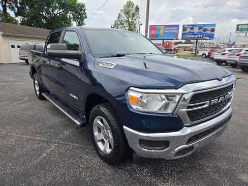 Used 2019 RAM 1500 Tradesman AWD/4WD image 2