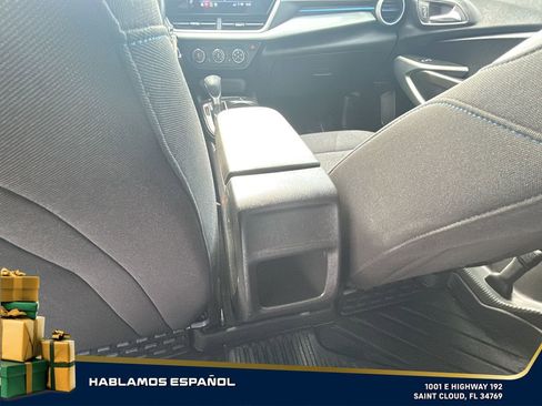 Used 2025 Chevrolet Trax LS w/ LS Convenience Package image 25