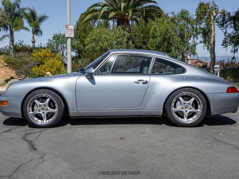 Used 1995 Porsche 911 Carrera 4 image 3