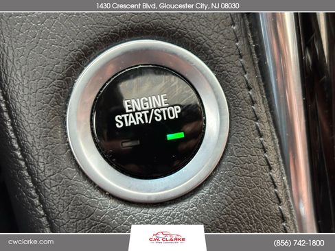 Used 2017 Cadillac Escalade Premium Luxury image 21