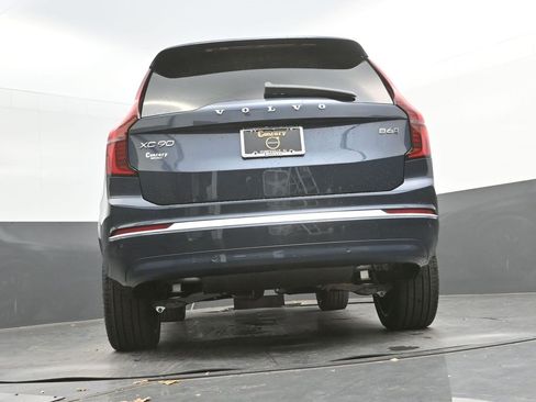New 2026 Volvo XC90 B6 Ultra image 28