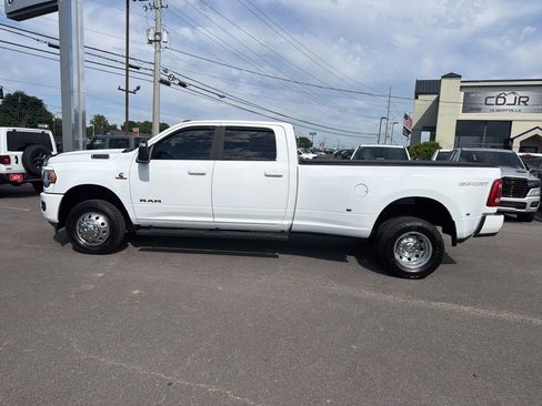 Used 2023 RAM 3500 Big Horn w/ Level 1 Equipment Group AWD/4WD image 5