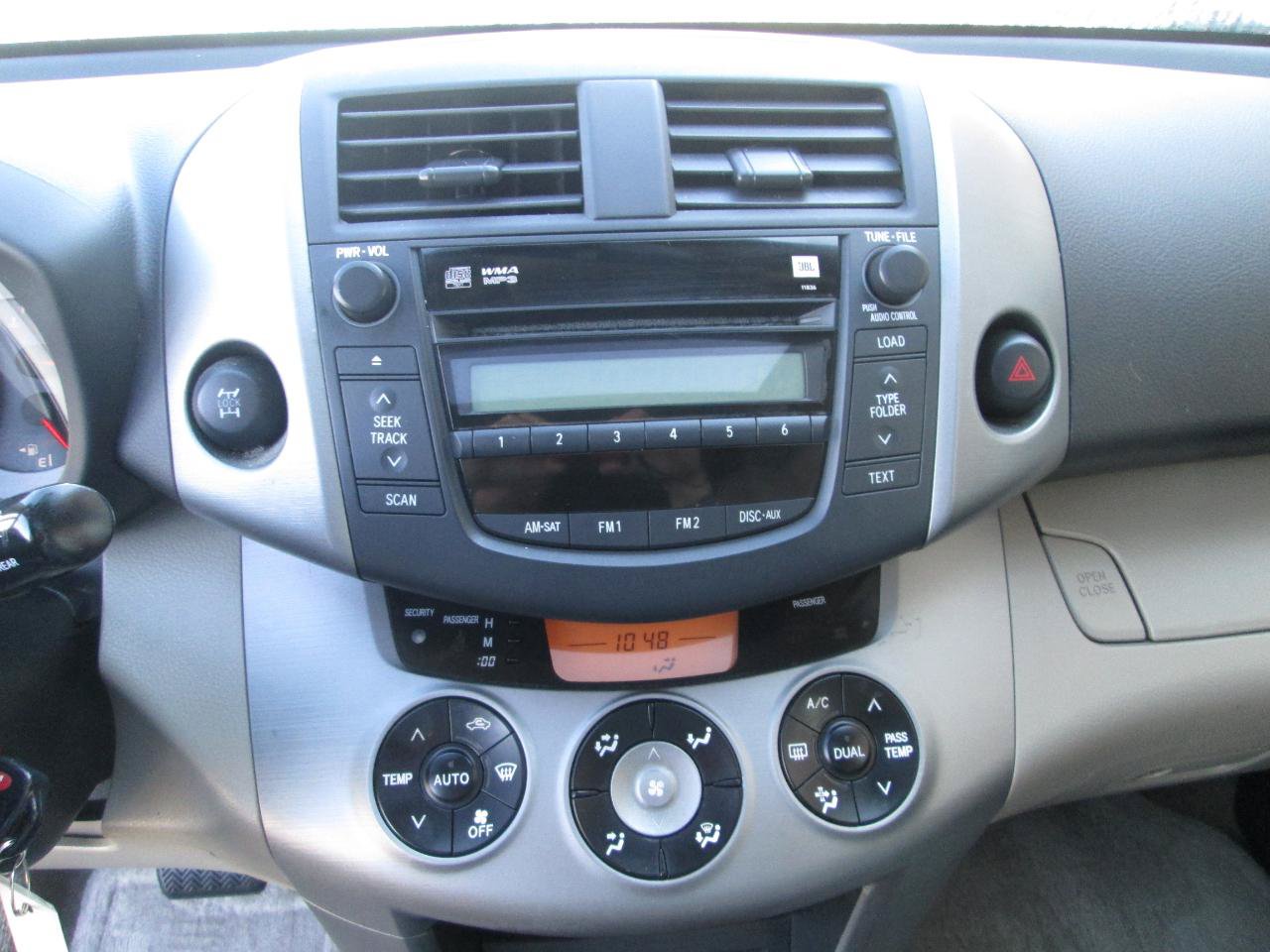 Used 2007 Toyota RAV4 Limited AWD/4WD image 10