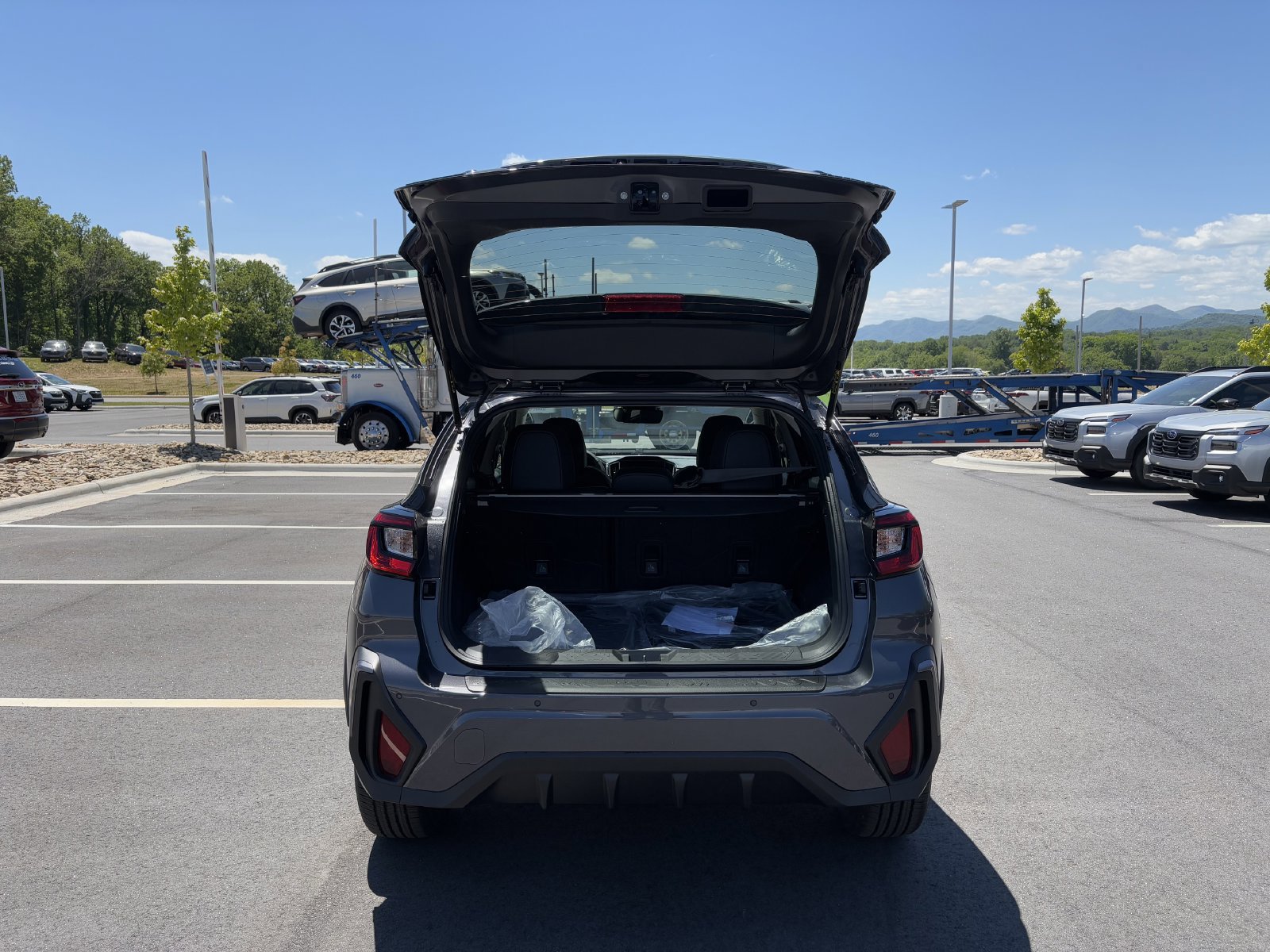 New 2026 Subaru Crosstrek 2.5i Limited w/ Popular Package #3A AWD/4WD image 9