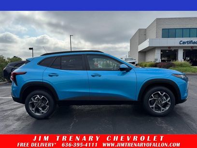 New 2025 Chevrolet Trax LT w/ Driver Confidence Package