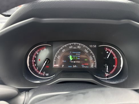 Used 2023 Toyota RAV4 XLE Premium image 26