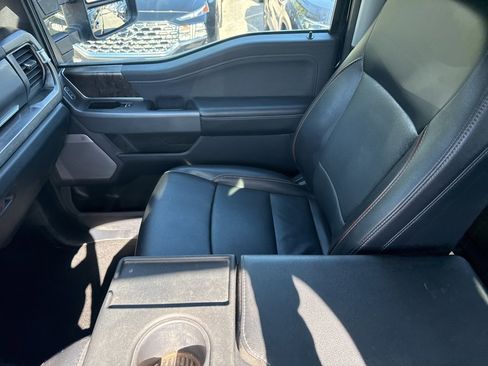 Used 2023 Ford F250 Lariat w/ Chrome Package image 12
