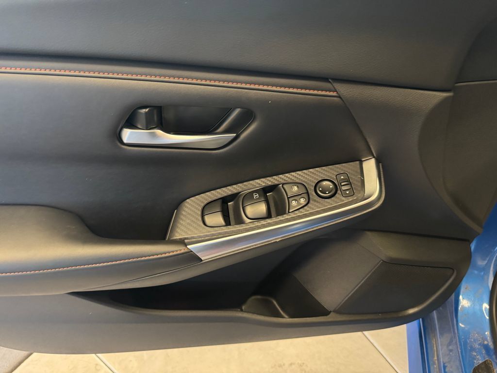 Used 2024 Nissan Sentra SR FWD image 19
