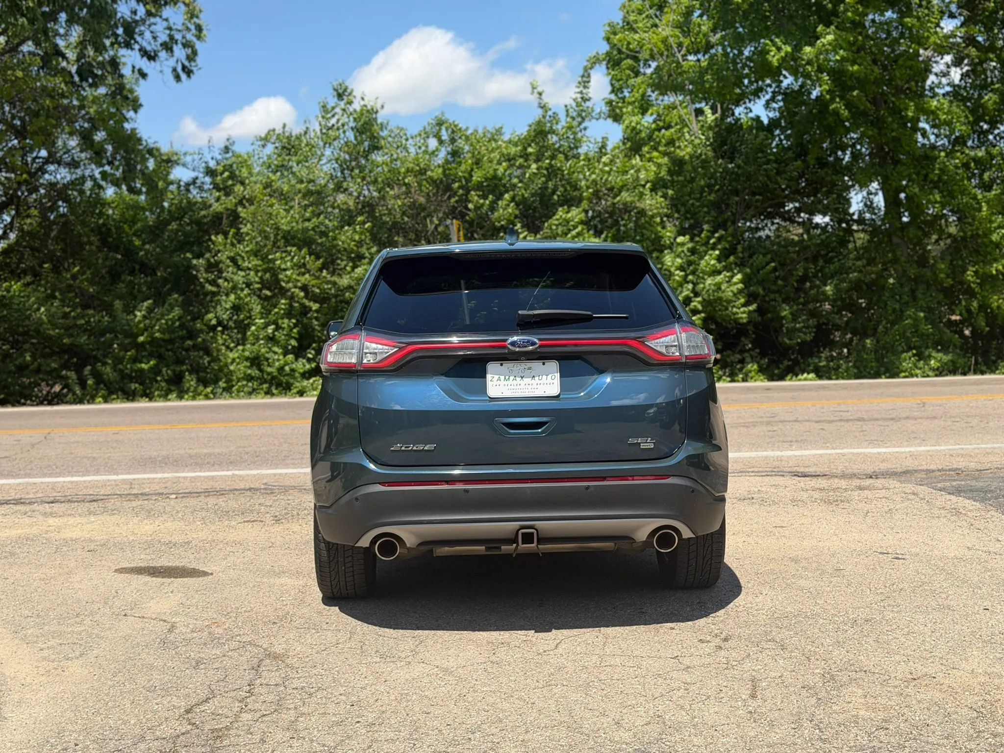 Used 2016 Ford Edge SEL w/ Equipment Group 201A AWD/4WD image 3