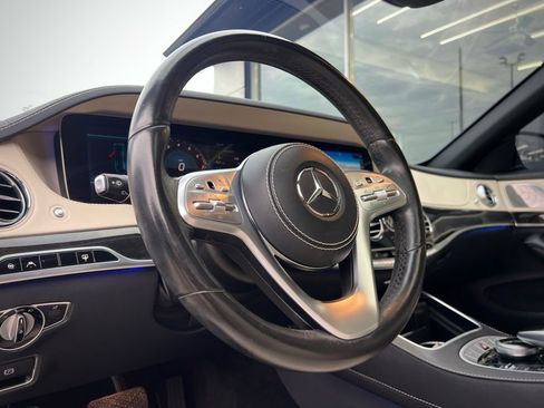 Used 2018 Mercedes-Benz S 560 Sedan image 50