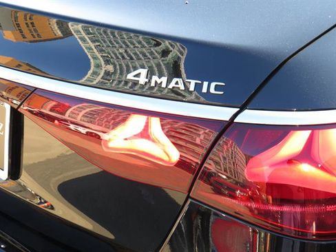 Used 2024 Mercedes-Benz E 350 4MATIC Sedan image 30