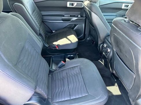 Certified 2020 Ford Explorer XLT image 9