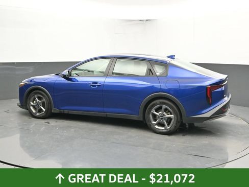 Used 2025 Kia K4 FWD image 10