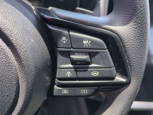 Used 2025 Subaru Crosstrek 2.5i Premium AWD/4WD image 20