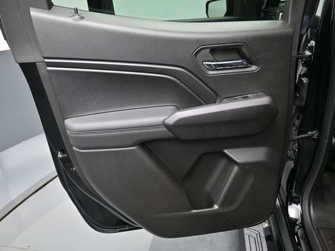 Used 2023 GMC Canyon Elevation image 30