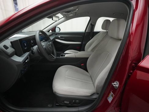Used 2024 Hyundai Sonata SEL FWD image 7