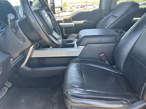 Used 2017 Ford F350 Lariat w/ Lariat Ultimate Package AWD/4WD image 27