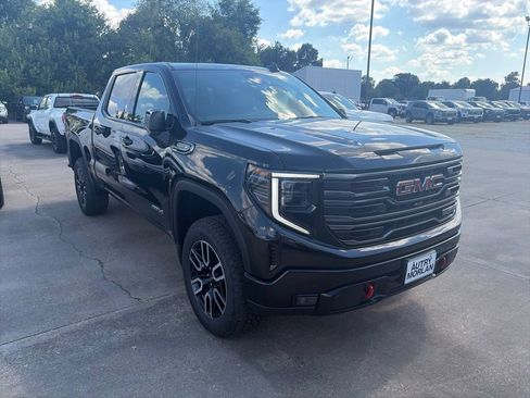 New 2026 GMC Sierra 1500 AT4 w/ AT4 Premium Package AWD/4WD image 8