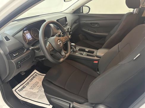 Used 2025 Nissan Sentra S FWD image 17