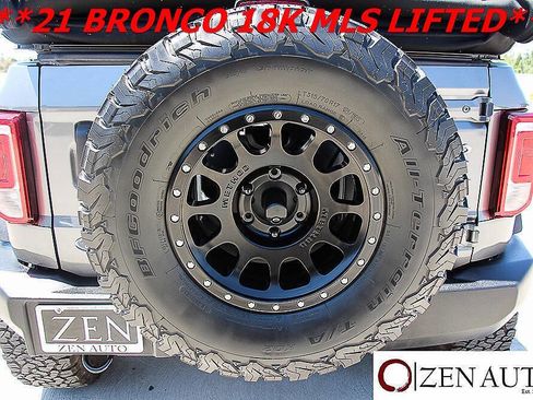 Used 2021 Ford Bronco 4-Door AWD/4WD image 13