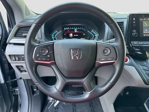 Used 2023 Honda Odyssey EX-L image 11