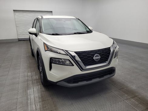 Used 2022 Nissan Rogue SV image 14