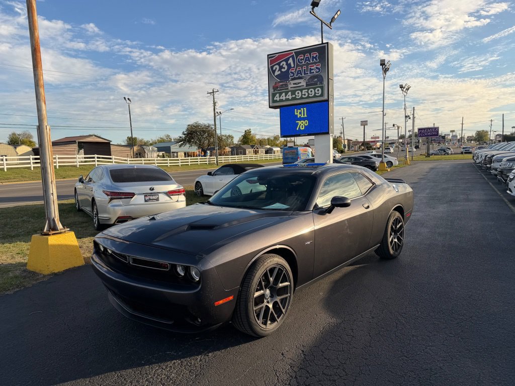 Used 2016 Dodge Challenger R/T Plus RWD image 7
