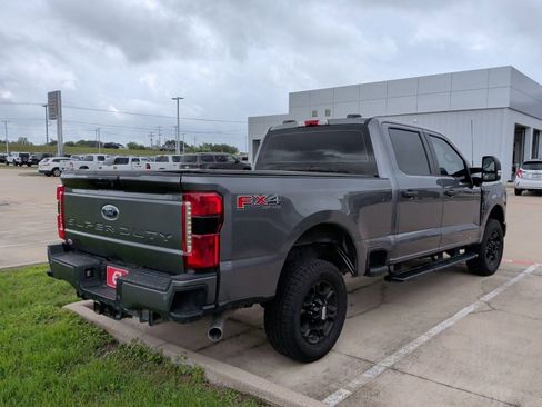 Used 2024 Ford F250 XL w/ STX Appearance Package image 7
