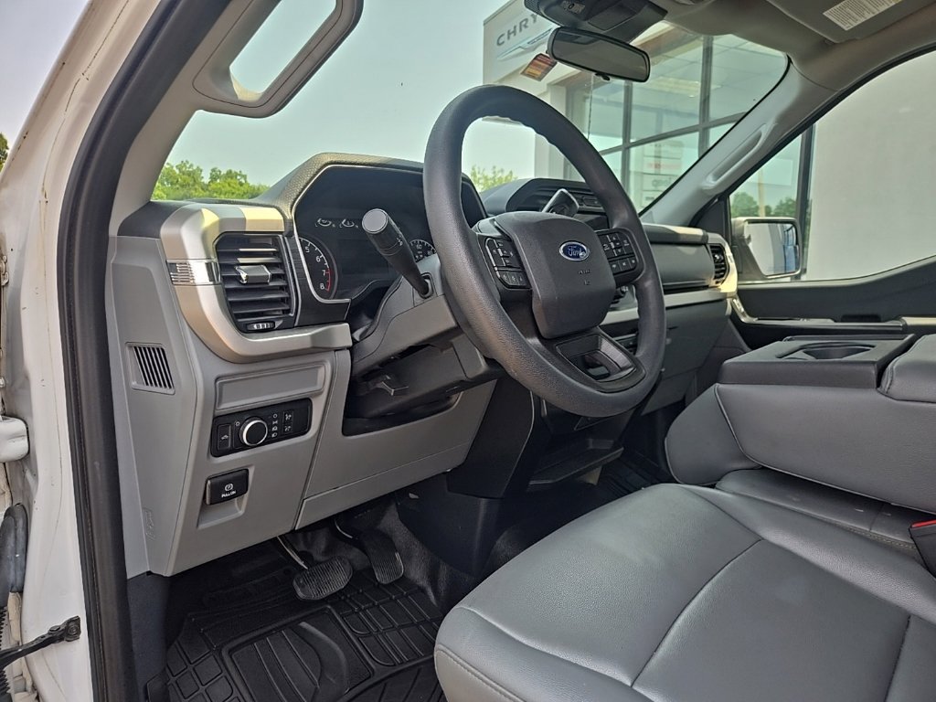 Used 2021 Ford F150 XL w/ Equipment Group 101A High RWD image 40