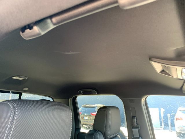New 2026 Nissan Frontier SV w/ All-Weather Content Package AWD/4WD image 17