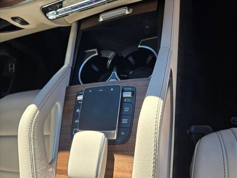 Certified 2025 Mercedes-Benz GLE 350 4MATIC image 23