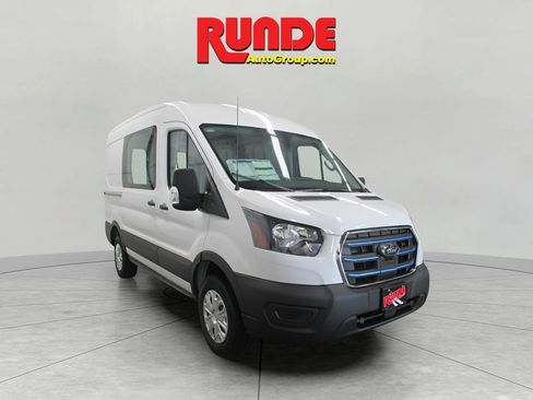 Used 2023 Ford E-Transit Medium Roof image 1