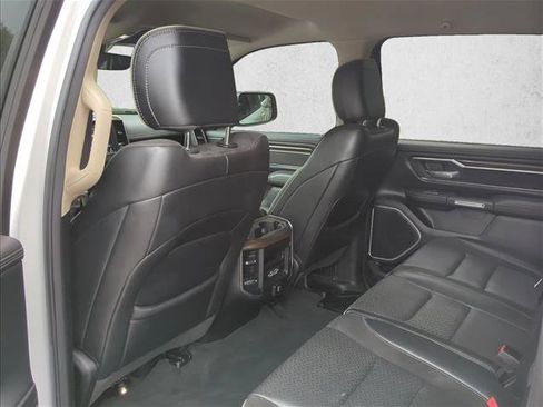 Used 2021 RAM 1500 Laramie AWD/4WD image 18