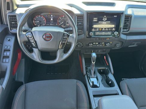 Used 2024 Nissan Frontier PRO-4X w/ Technology Package image 12