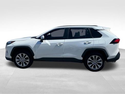 Used 2025 Toyota RAV4 XLE Premium w/ Weather Package AWD/4WD image 2