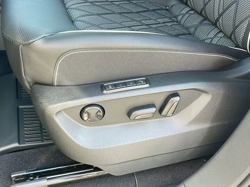 New 2026 Volkswagen Atlas SEL Premium R-Line image 28