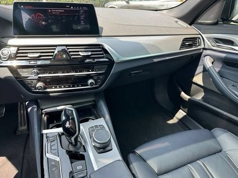 Used 2020 BMW M550i xDrive AWD/4WD image 16
